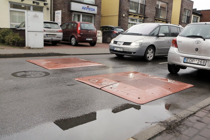 Greičio slopinimo kalnelius gavo ne visi