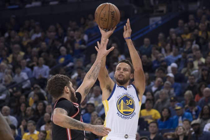 NBA čempionai pergalę šventė neįprastu stiliumi