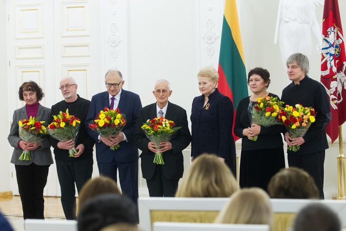 Prezidentūroje apdovanoti Nacionalinės premijos laureatai