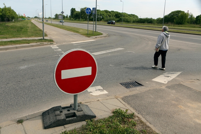 Vairuotojų vėl laukia eismo apribojimai