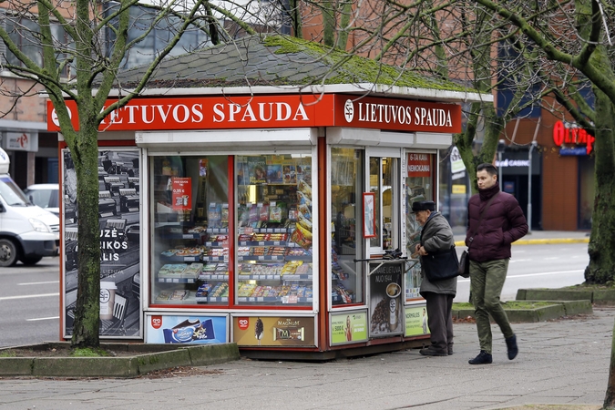 Pasigedo: klaipėdietė nesupranta, kodėl spaudos kioskuose neliko pašto ženklų.