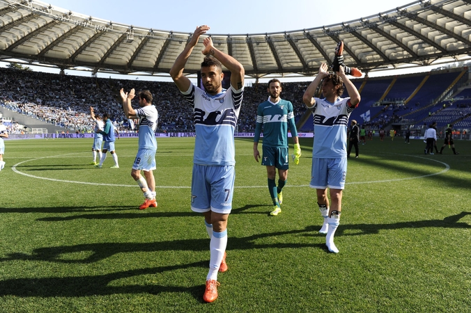 Romos "Lazio" Italijos futbolo čempionate pakilo į antrą vietą