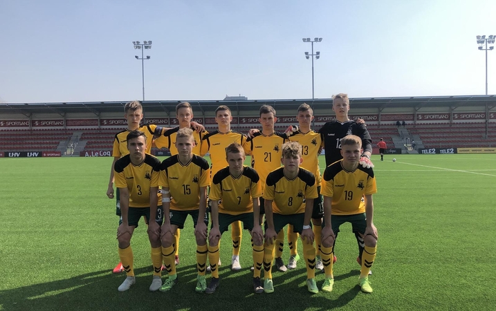 U-17 futbolo rinktinė nugalėjo Lichtenšteiną