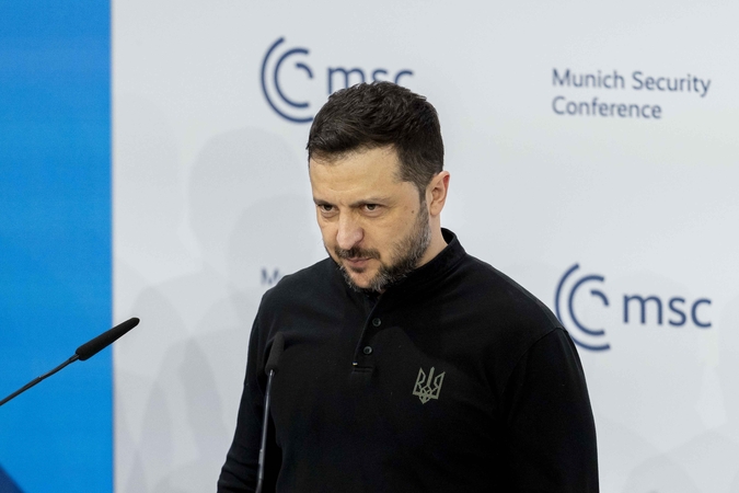 Zelenskis ragina sukurti Europos ginkluotąsias pajėgas