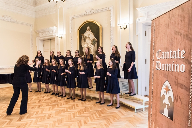 Kauną užlies kalėdinės muzikos garsai