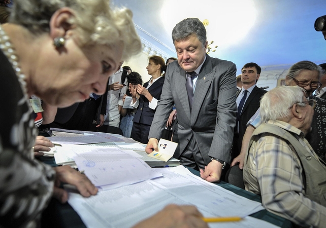 Magnatas P. Porošenka laimėjo Ukrainos prezidento rinkimus