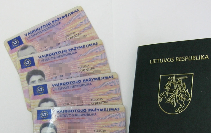 Vairuotojo pažymėjimas – ne asmens dokumentas
