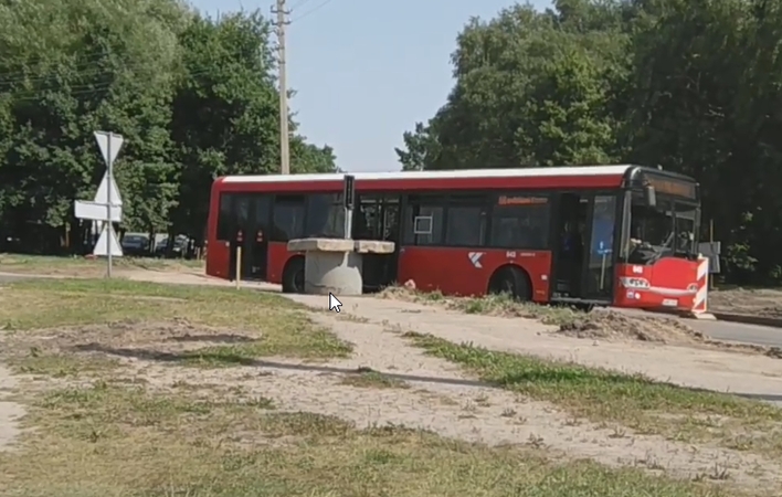 Laikinas šviesoforas Šančiuose kelia pavojų?