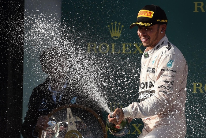 Pirmąsias 2015 metų "Formulės 1" lenktynes Australijoje laimėjo L. Hamiltonas