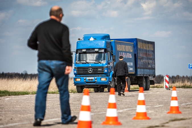 Emigrantą šiurpina lietuviška biurokratija