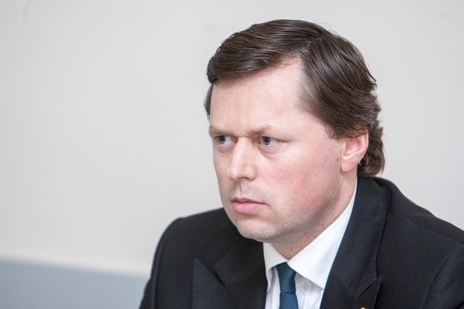 Kas pamelavo apie vokiečių karių išprievartautą mergaitę?