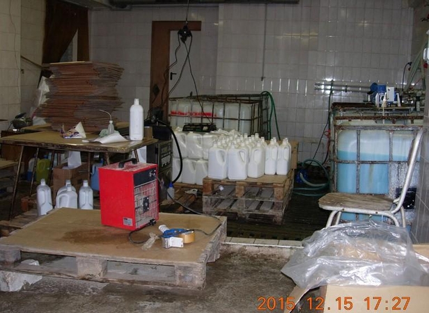 Tarp muitininkų nuopelnų – ne tik sustabdytas pavojingų klastočių verslas