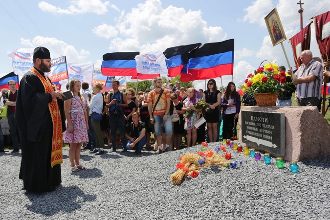 Liudininkai prisimena: žuvusiųjų kūnai krito iš dangaus
