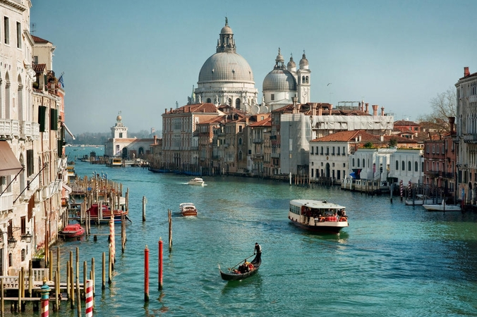 Venecijoje turistus pribloškė sąskaita už muziką