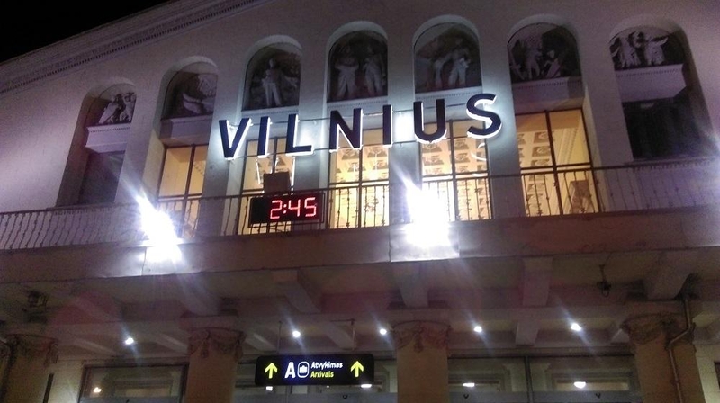 Vilniaus oro uoste sulaikyta afganistanietė su suklastotu dokumentu