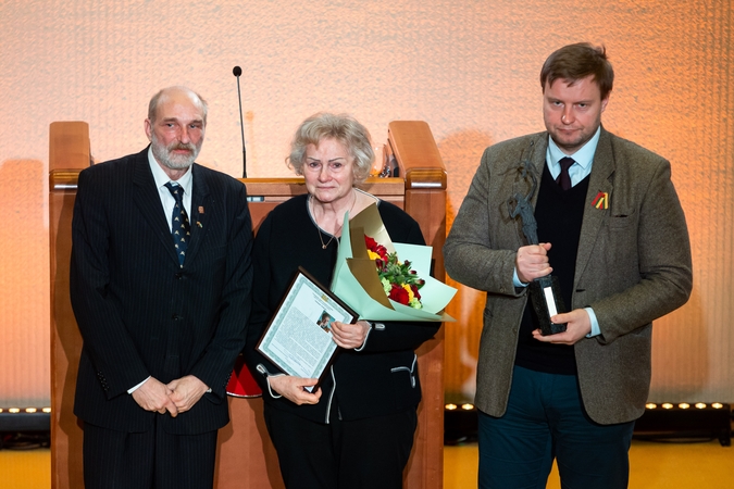 Skulptūra „Laisvės žinia“ po mirties skirta žurnalistui A. Seikaliui
