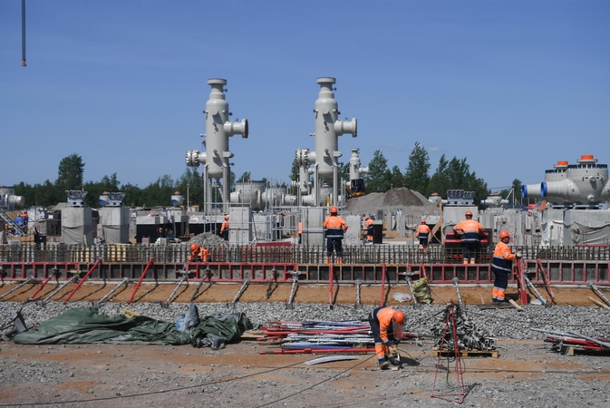 „Nord Stream 2“ operatorius: dujotiekio tiesimas gali užtrukti dėl Danijos delsimo