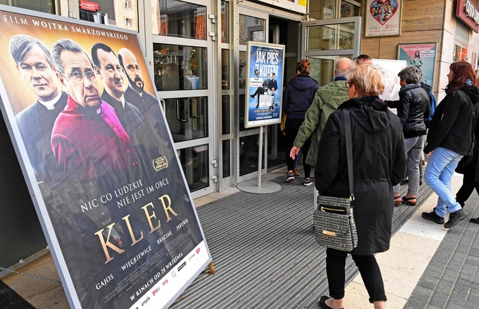 Lenkijos vyskupai atsiprašė už kunigų lytinę prievartą prieš vaikus