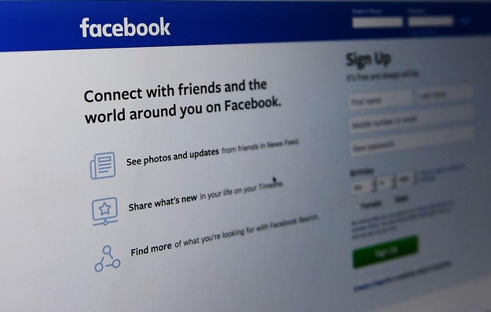 Socialiniam tinklui "Facebook" – ieškinys dėl vartotojų duomenų
