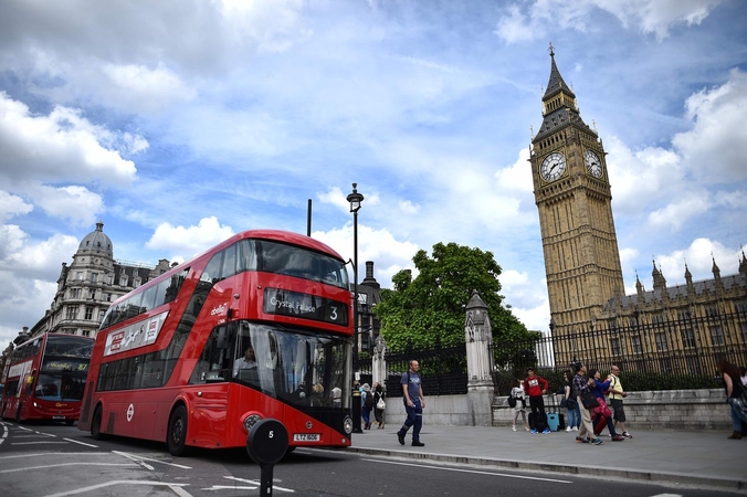 Lietuvė iš euroskeptiško Britanijos regiono: negi britai eis dirbti į fabrikus?