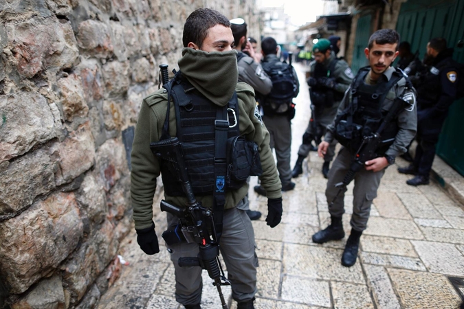 Žydų policininkui atsuktuvu dūręs palestinietis mirė ligoninėje