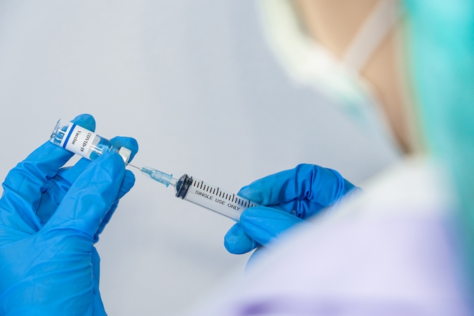 Praėjusią parą nuo koronaviruso pirmąja doze paskiepyta 1,4 tūkst. žmonių