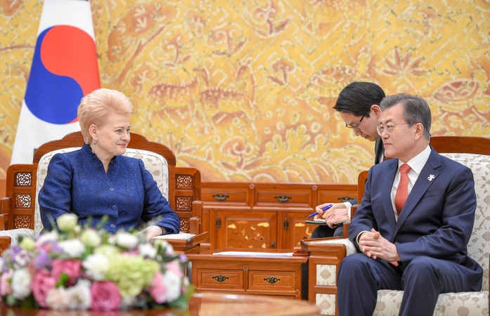 Dalia Grybauskaitė ir Moon Jae-Inas