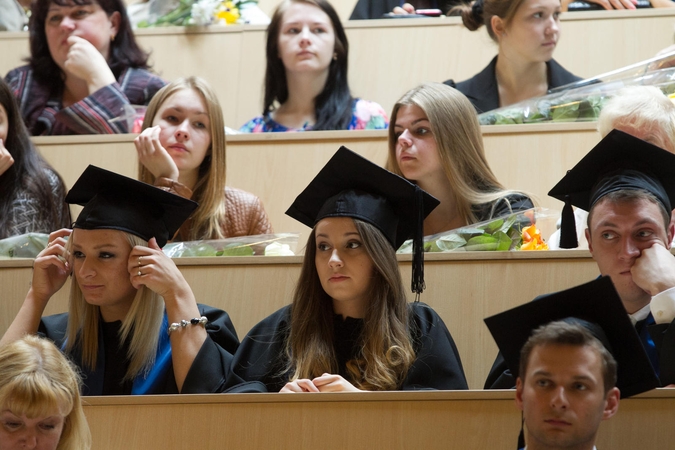 Lietuvos universitetai drastiškai tuštėja
