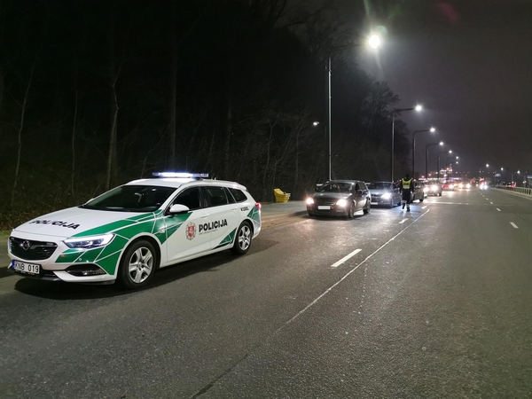 Kauno pareigūnams savaitgalį įkliuvo ne vienas neblaivus vairuotojas