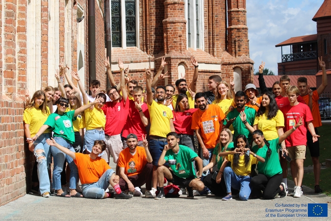 Apie patyčias ir tarpkultūrinę patirtį jaunimo mainų projekte „STOP bullying“