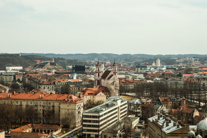 Sostinėje šoktelėjo gyvenamųjų patalpų pardavimai