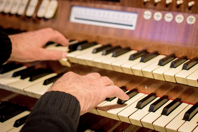 Penkių muzikos albumų apžvalgos: kurį pasirinkti?