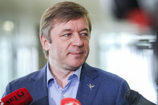 R. Karbauskis: akcizų didėjimas nereiškia, kad didės ir kontrabandos mastas