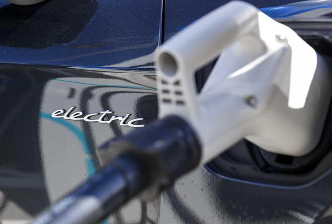 Vienoje duomenų bazėje – visos elektromobilių įkrovimo stotelės
