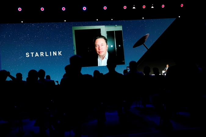 E. Muskas tikisi, kad „Starlink“ po metų turės 500 tūkst. klientų