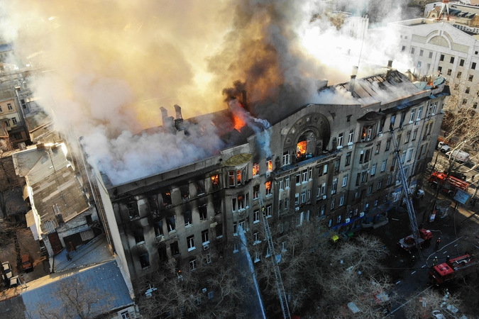 Po didelio gaisro Odesos kolegijoje 14 žmonių laikomi dingusiais