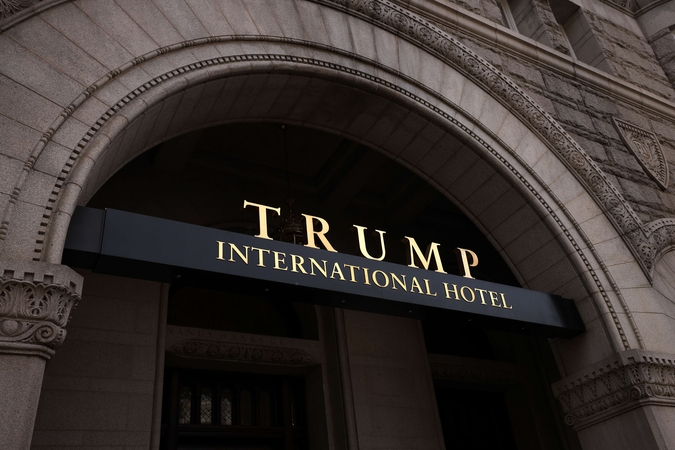 Ataskaita: per D. Trumpo prezidentavimą užsienio vyriausybės sumokėjo jo verslams milijonus