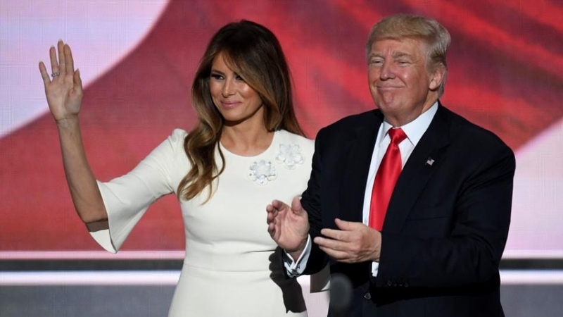 D. Trumpo žmona neigia pažeidusi JAV imigracijos įstatymus