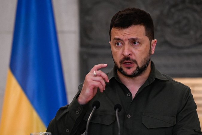 V. Zelenskis: Graikija pasiūlė apmokyti Ukrainos pilotus naudotis naikintuvais F-16