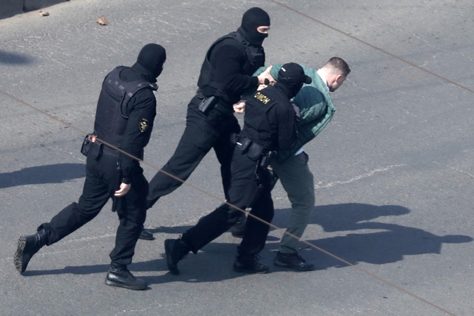 Baltarusijoje sulaikyti dešimtys opozicijos protestuotojų, 5 žurnalistai 