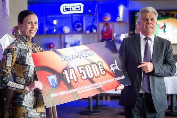LMKL čempionėms – solidi savivaldybės premija ir mero padėkos žodžiai