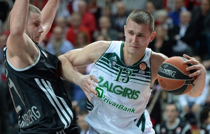 "Žalgiris"  svečiuose patiesė "Brose Baskets"  ir grupėje užėmė trečiąją vietą