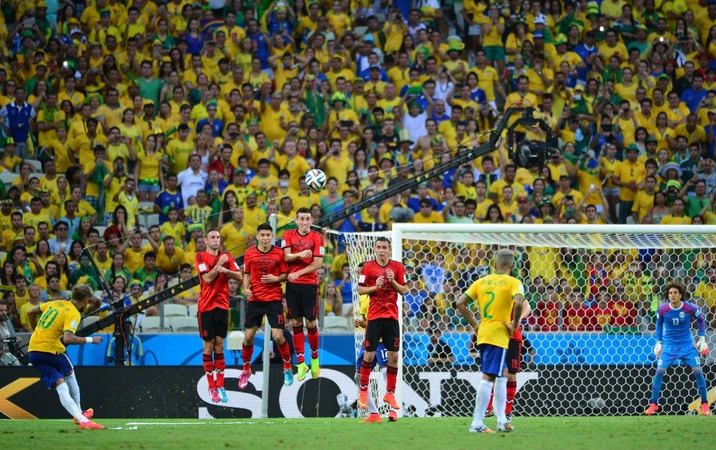 Meksikos futbolininkai neleido brazilams nudžiuginti savo gerbėjų