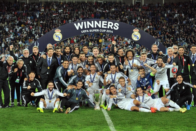 UEFA Supertaurė po dvylikos metų pertraukos vėl atiteko Madrido "Real"  klubui