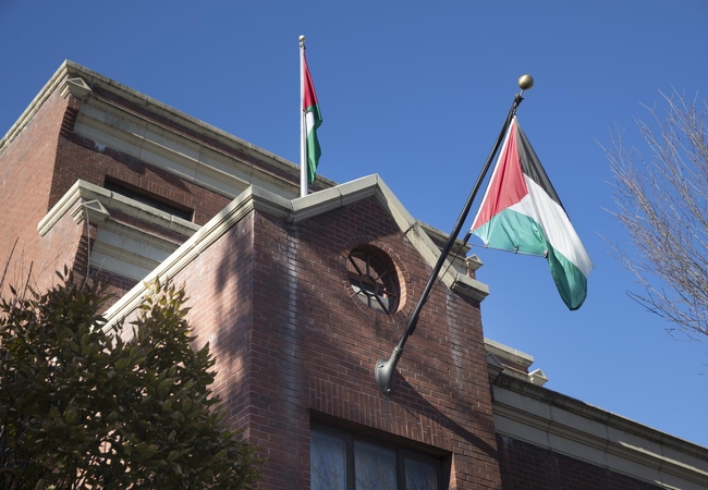 JAV patvirtino uždarančios palestiniečių atstovybę Vašingtone