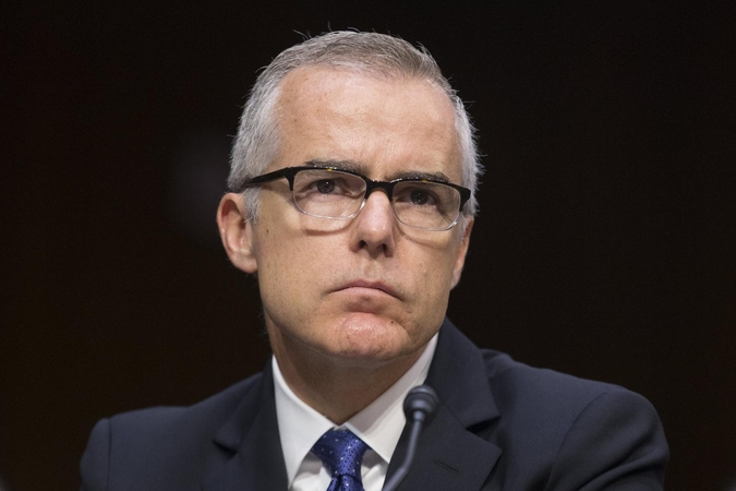 Sulaukęs D. Trumpo kritikos atsistatydino FTB direktoriaus pavaduotojas A. McCabe'as