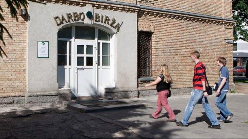 Nėra stažo, nėra ir bedarbio pašalpos