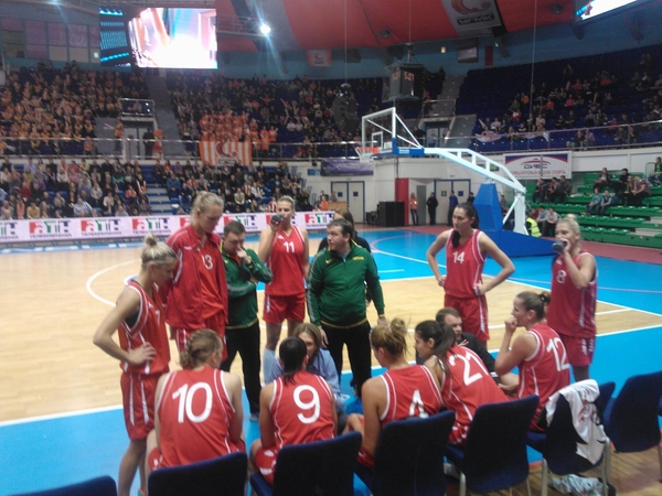 Lietuvos moterų krepšinio lygos čempionės sezoną pradėjo pergale svečiuose