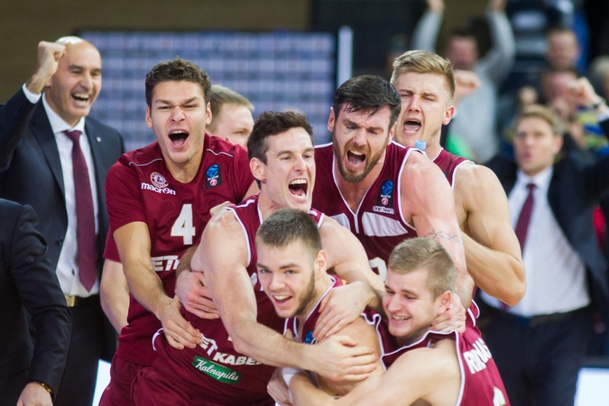 Dramatiškose rungtynėse „Lietkabelis“ po pratęsimo palaužė „Vytautą“