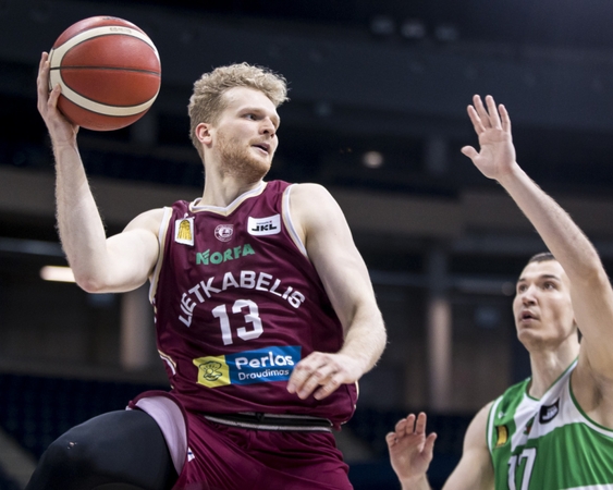 Triuškinama pergalė: „Lietkabelis“ neturėjo vargo su svečiais iš Alytaus